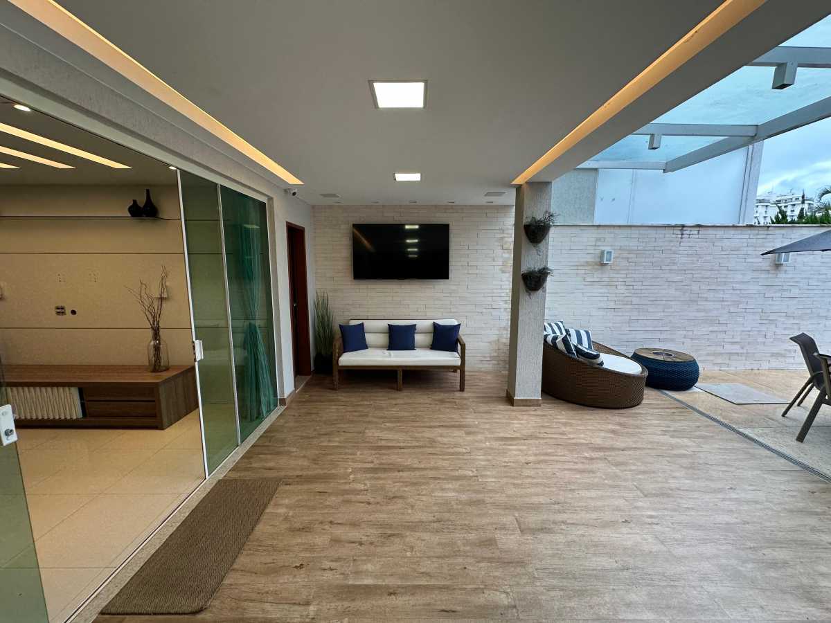 48effea0-31be-4f65-9ff5-f87f04 - 4