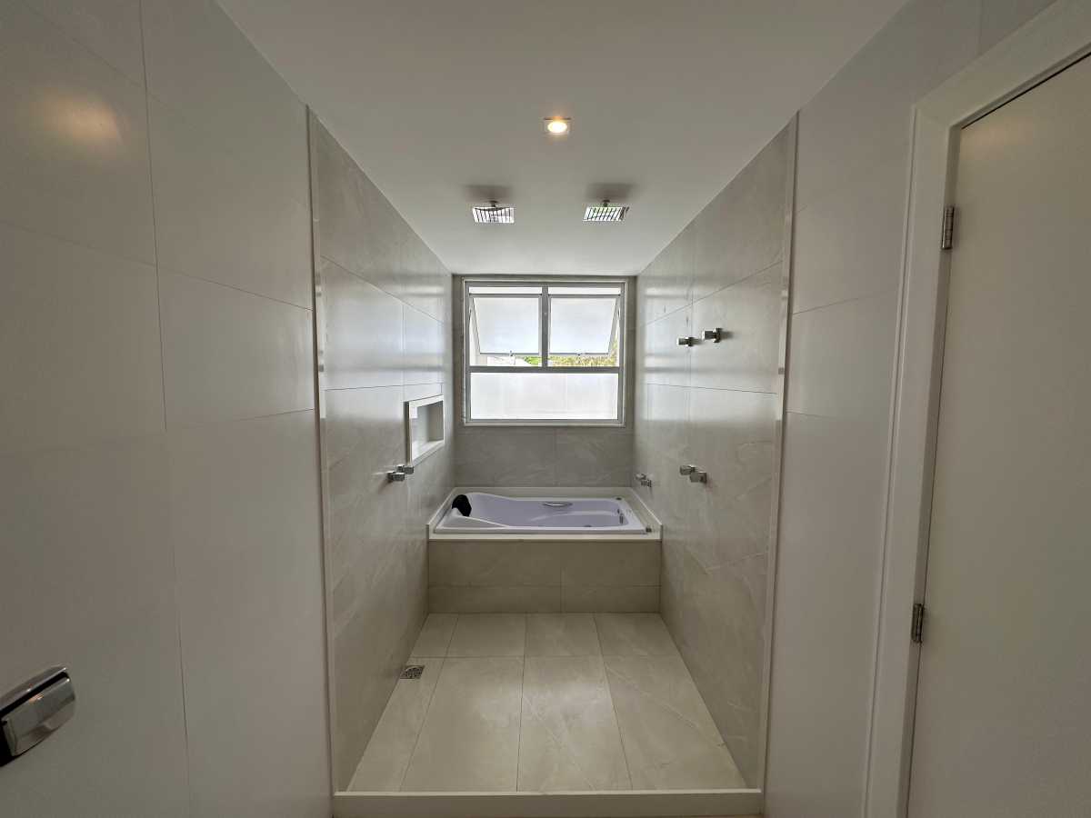 daf5fc6f-e096-4baa-9a58-60a730 - 14