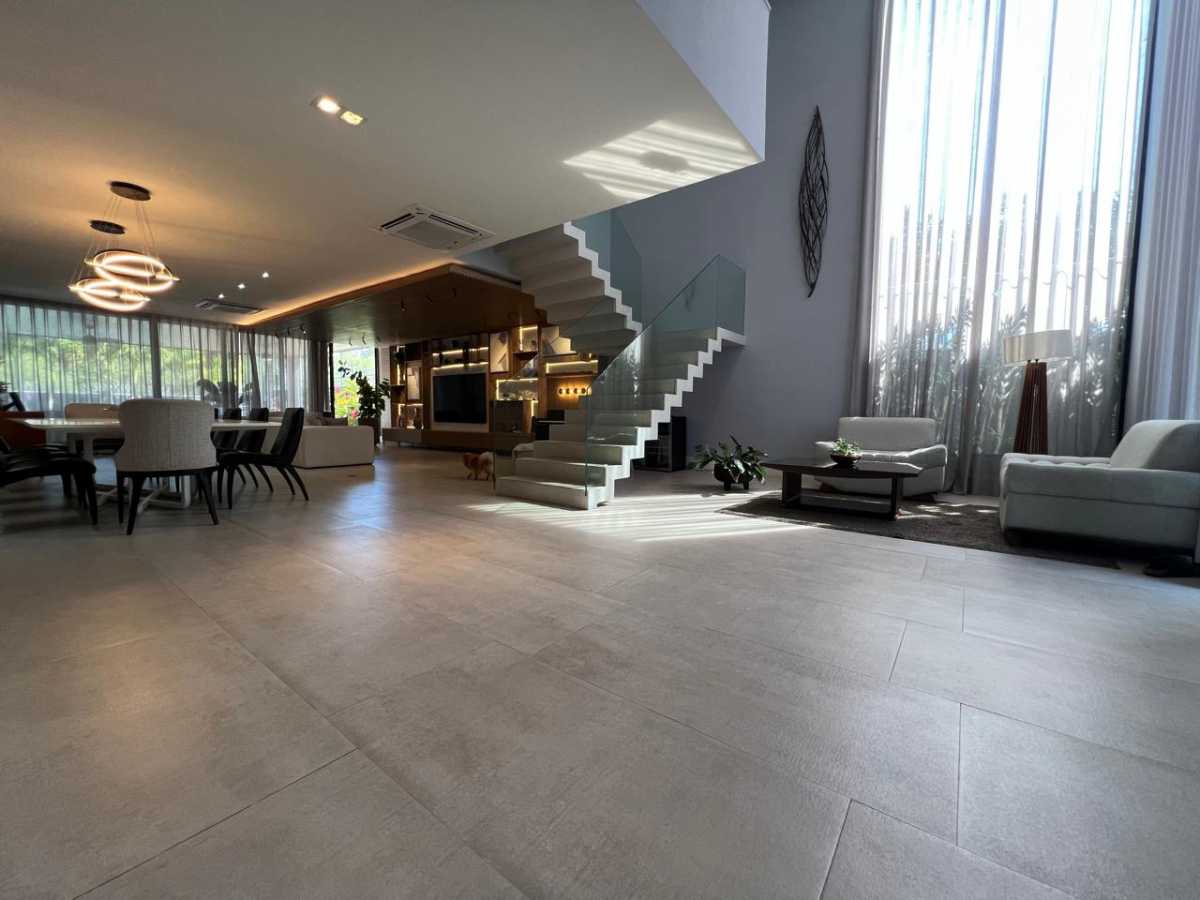 0ee11533-660e-46e6-965b-cc78c7 - 4