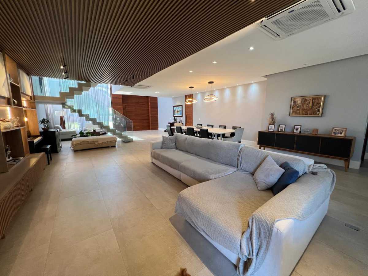 37928791-c150-44b8-a1cc-023f49 - 7