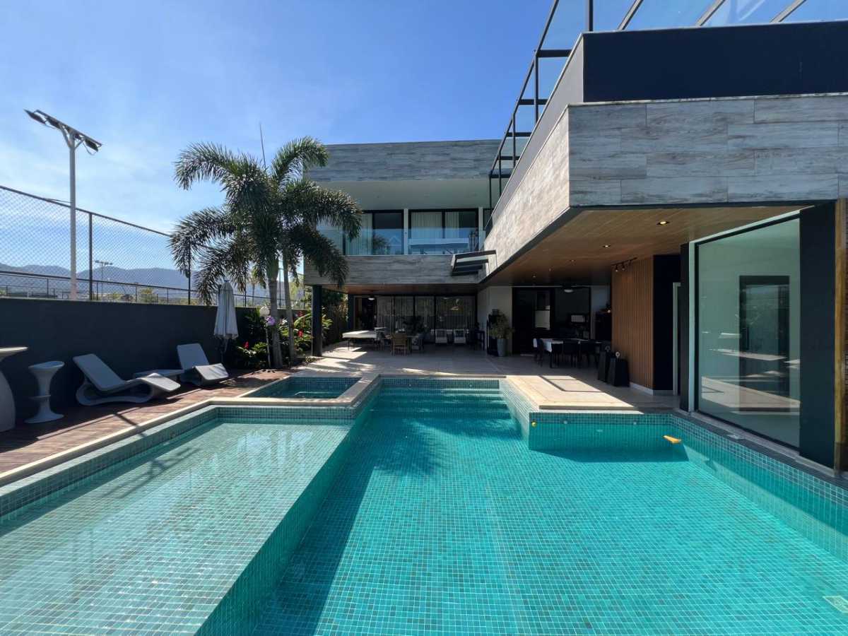 fdc3c067-caee-487e-b9bf-ed1f38 - 28