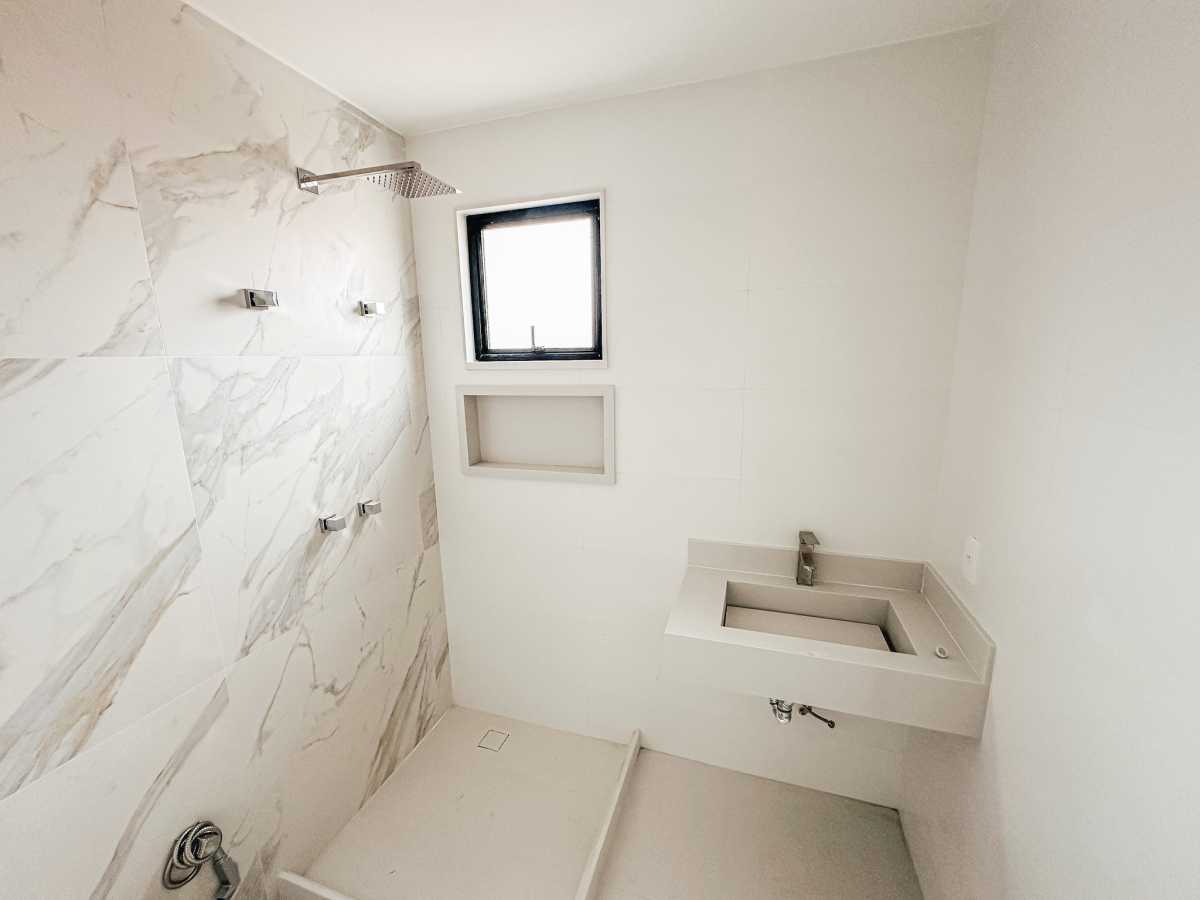 5954ddc1-7cf6-46ee-a961-48074b - 8