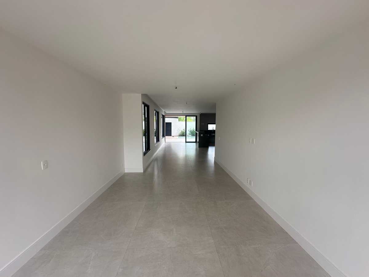 3a48c0a0-9ea5-486c-963c-6e1120 - 4