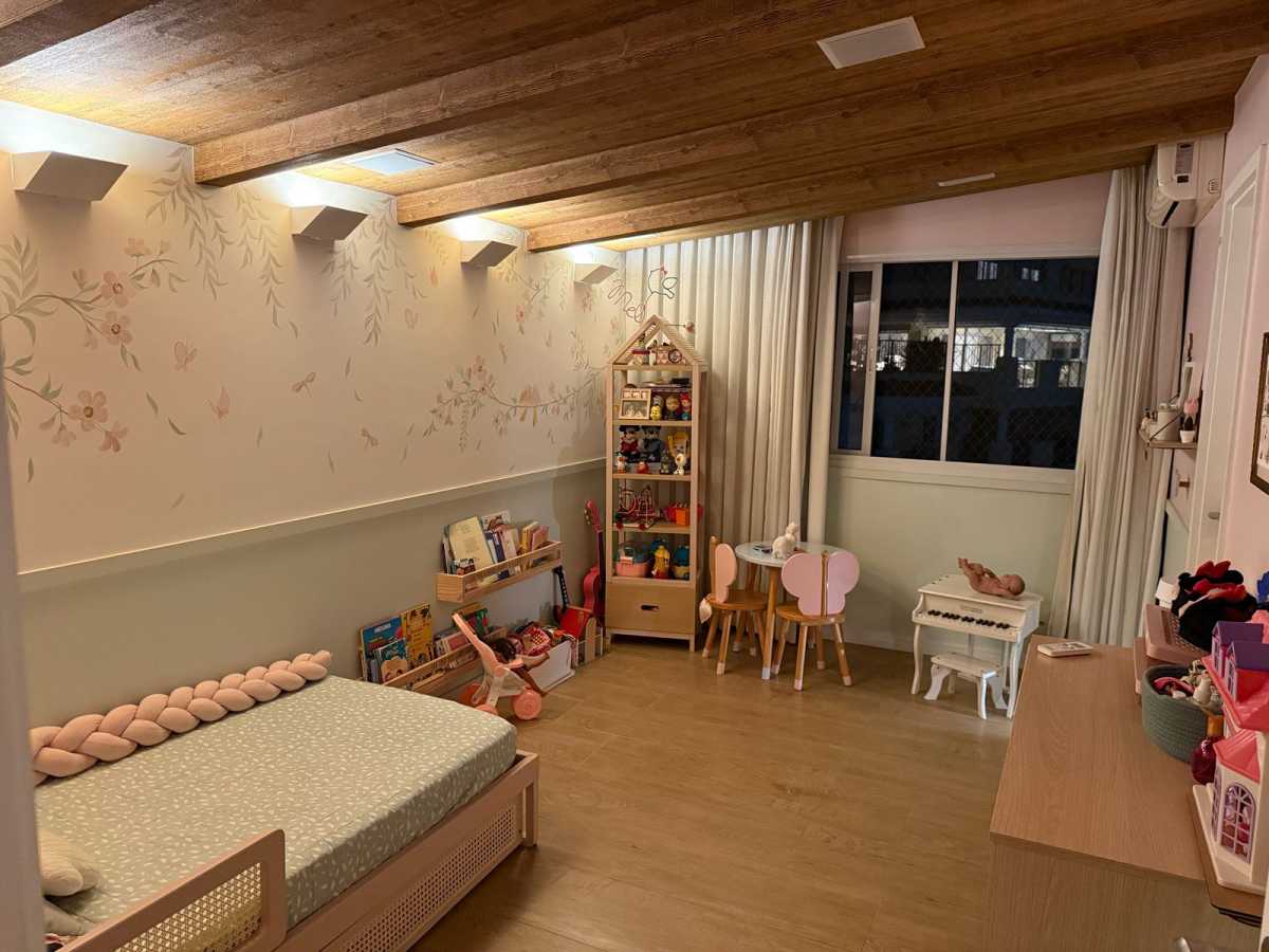 46FF0189-E6A7-4E50-801A-CD2EA0 - 9