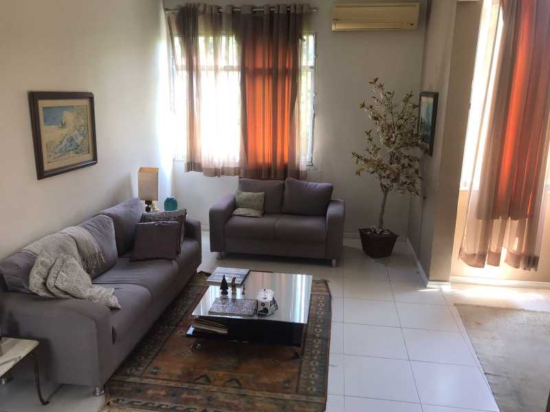 SALA - 3