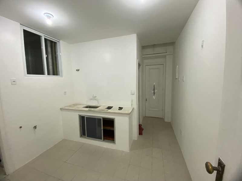 97693-G1692627809-magicstudio- - 25