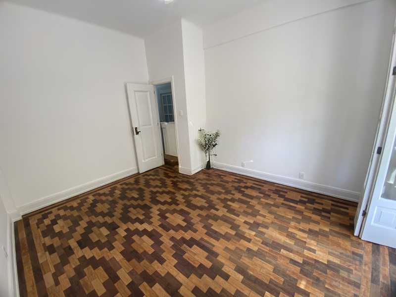 97693-G1692627700-magicstudio- - 3