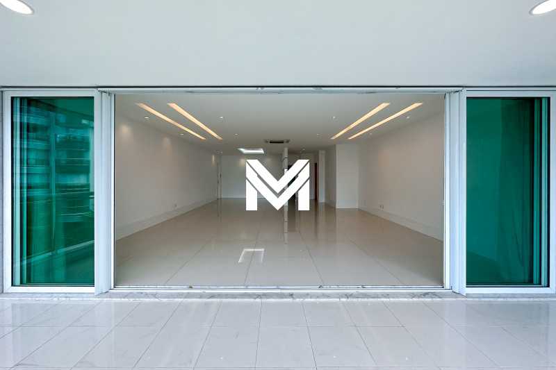 Monaco 15 - 6
