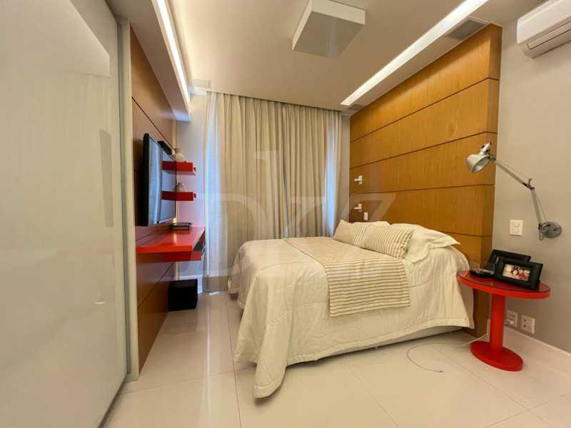 Quarto amplo - 19