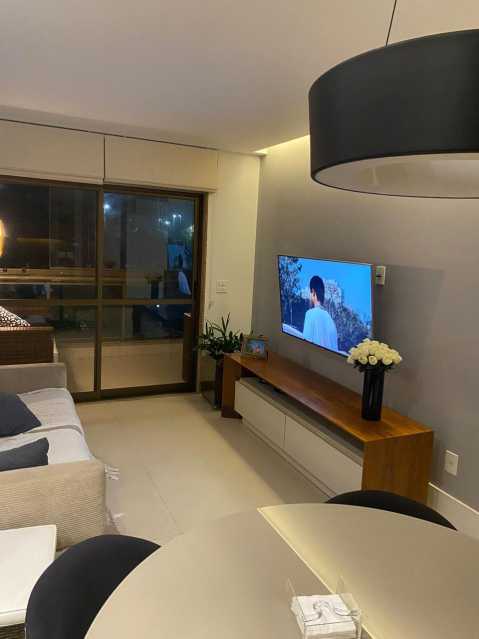 WhatsApp Image 2025-10-21 at 1 - 3