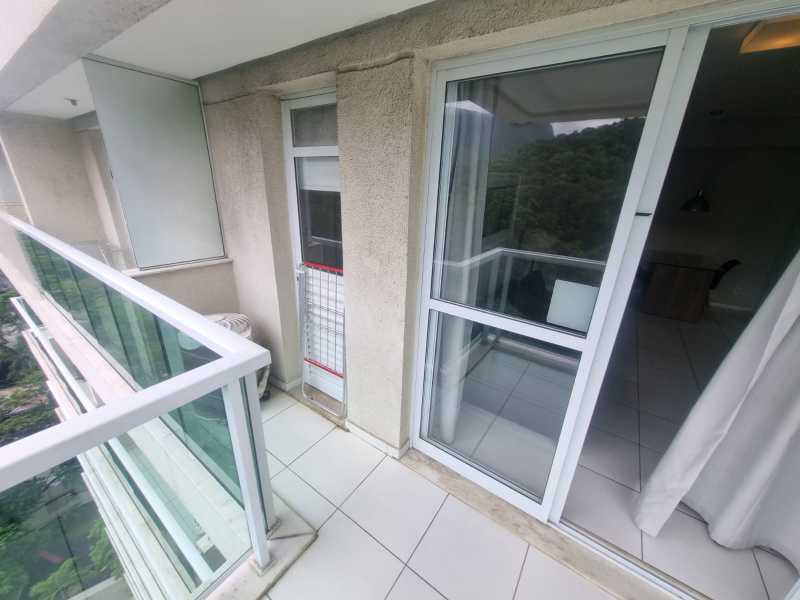 8acb35c9-9eb2-4175-b37a-5a0c99 - 7