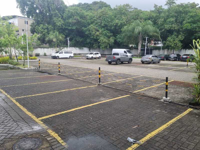 941c0c36-6a7c-4b0f-baa6-6caa75 - 14