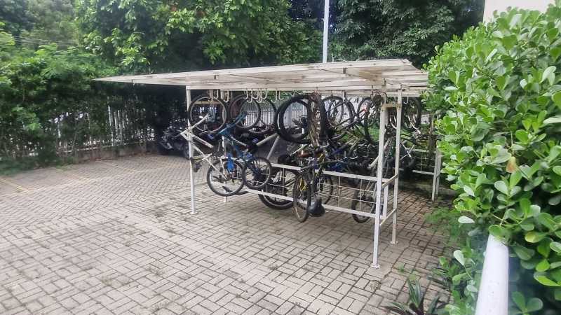 e8f600c1-2d90-4f34-9227-ac7aaa - 22