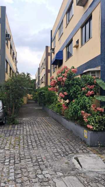 f6cd9f25-4c21-4b4c-aaeb-9f396f - 18