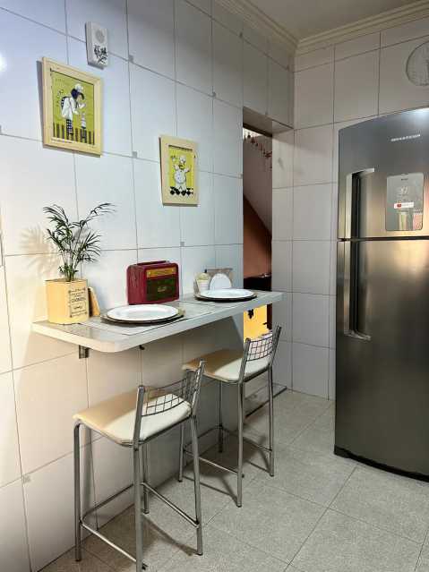 8daae68c-d7d3-4d9c-a4d0-40aba2 - 6