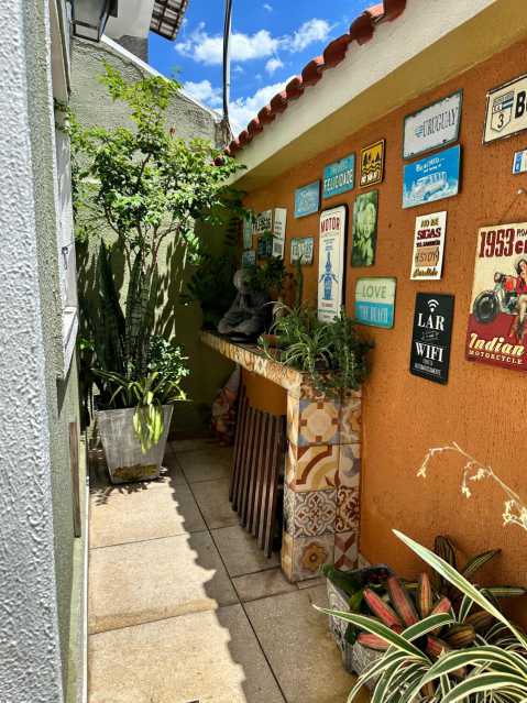 443d5c4a-05e0-41f2-97a4-8e2439 - 9