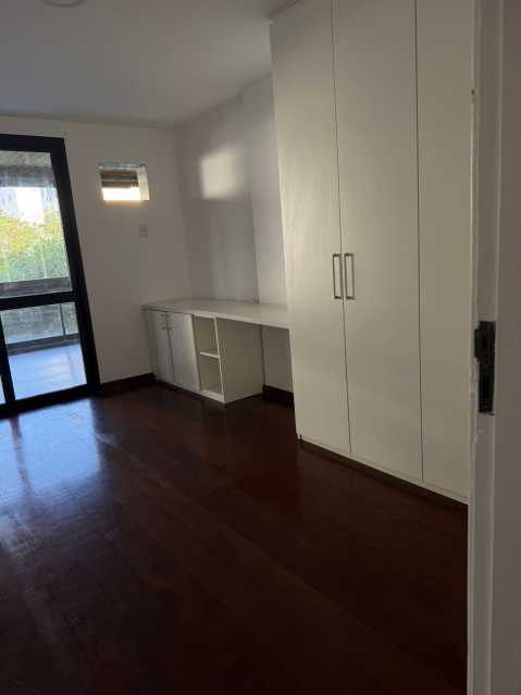 WhatsApp Image 2025-09-29 at 1 - 14