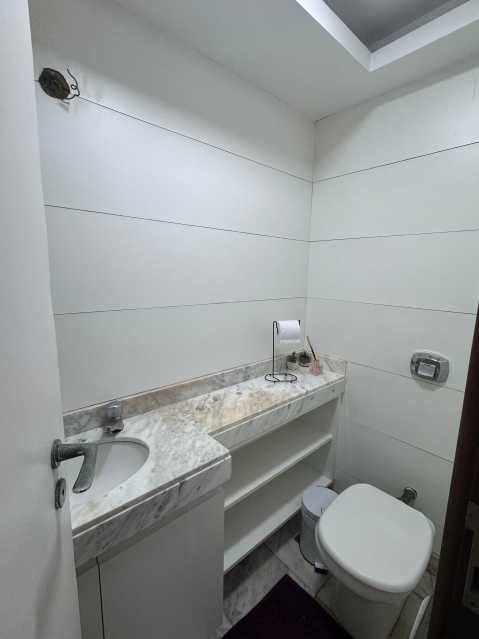 WhatsApp Image 2025-10-01 at 1 - 7