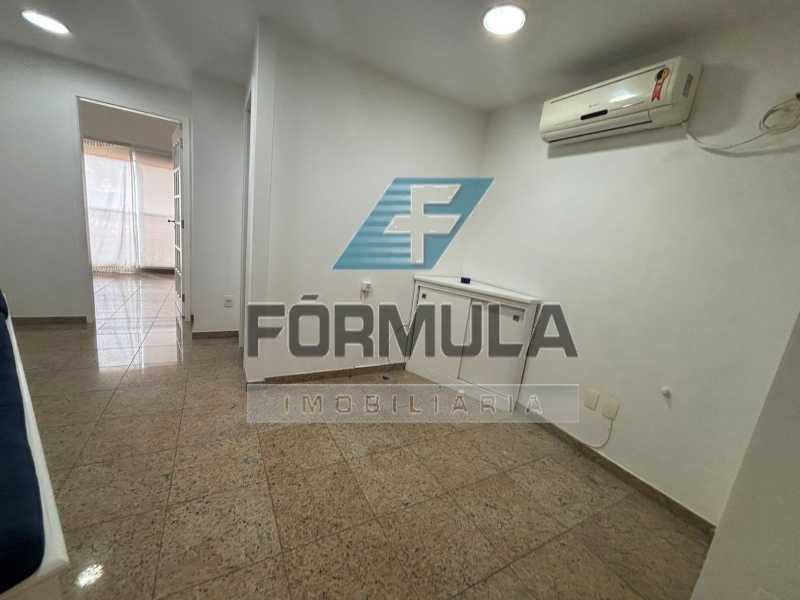 Conheça WhatsApp Image 2026-04-20 at 1 do imóvel - Sala Comercial 36m² para venda e aluguel Avenida Ruy Frazão Soares, Barra da Tijuca, Rio de Janeiro - R$ 300.000 - RMSL00061 - 2 WhatsApp Image 2026-04-20 at 1 - 2