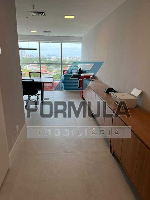 Conheça WhatsApp Image 2026-09-17 at 1 do imóvel - Sala Comercial 32m² à venda Avenida das Américas, Barra da Tijuca, Rio de Janeiro - R$ 350.000 - RMSL00066 - 7 WhatsApp Image 2026-09-17 at 1 - 7