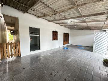 Casa 3 quartos à venda Cidade Nova, Manaus - R$ 325.000 - ADCA30002