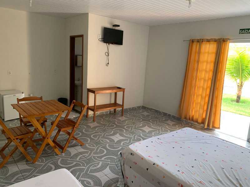 12172_G1679407683 - 6