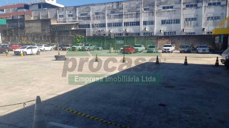 ESTACIONAMENTO 1 - 4