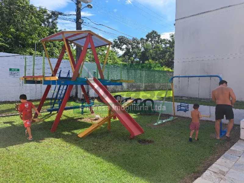a5de643a-26df-40af-8242-13e869 - 18