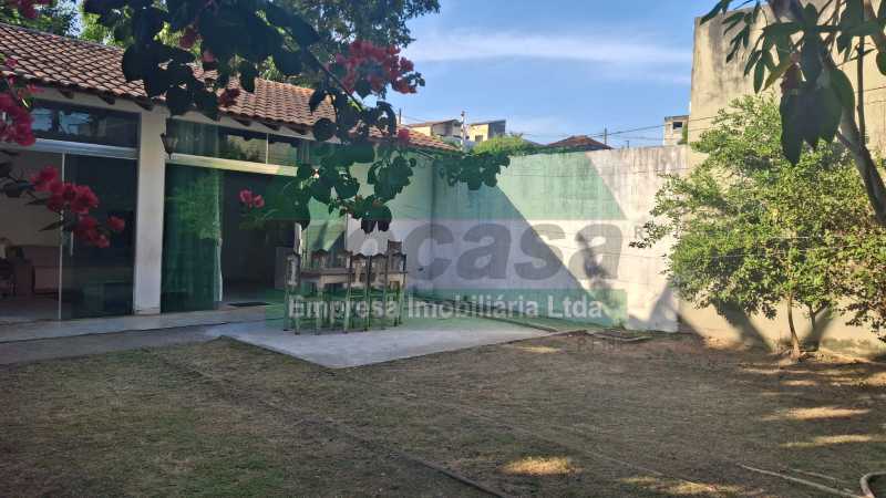 Conheça 2.4 do imóvel - VENDE-SE CASA + 2 PONTOS COMERCIAS NO PARQUE DEZ - ADPC00103 - 23 2.4 - 23