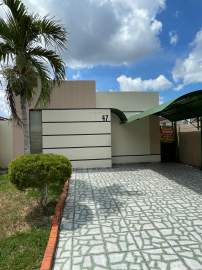 Casa 4 quartos para alugar Flores, Manaus - R$ 3.500 - ADCA40095