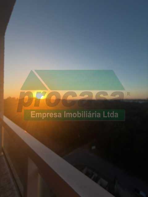 1001367218 - 8