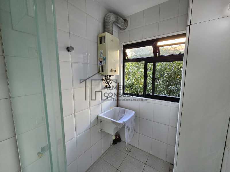 20251208_151200 - 25