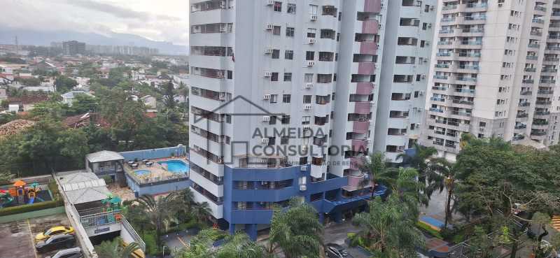 Conheça WhatsApp Image 2026-09-10 at 2 do imóvel - APARTAMENTO 01 QUARTO - BARRA DA TIJUCA - PRÓXIMO A PRAIA E CANAL DE MARAPENDI - AP807NC - 5 WhatsApp Image 2026-09-10 at 2 - 5