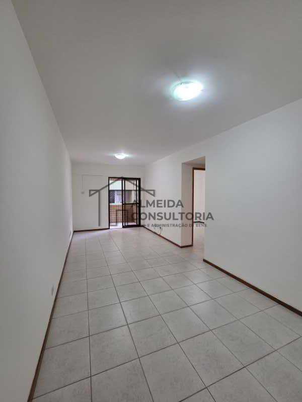 ALUGUEL 02 QUARTOS (01 SUITE) PECHINCHA 67M² - 206B1CP