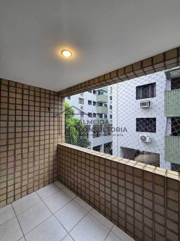 ALUGUEL 02 QUARTOS (01 SUITE) PECHINCHA 67M² - 206B1CP