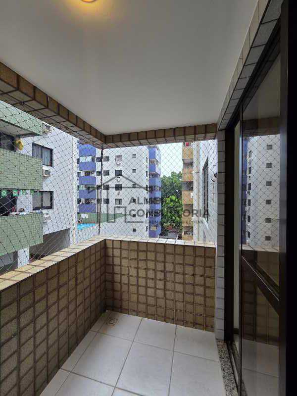 ALUGUEL 02 QUARTOS (01 SUITE) PECHINCHA 67M² - 206B1CP