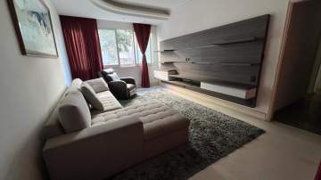 Ótima localização - APARTAMENTO - FRENTE - 3 QUARTOS - 1 SUÍTE - REFORMADO. - LDAP30032