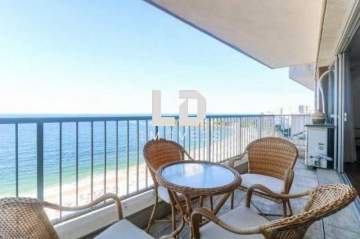 Ótima localização - APARTAMENTO - 4 QUARTOS - SUÍTE - VARANDA - 4 VAGAS DE GARAGEM! - LDAP40022