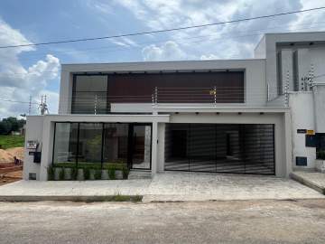 Casa 3 quartos à venda Uruaçu,GO - R$ 900.000 - CV00076