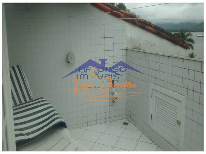 Slide16 - 14