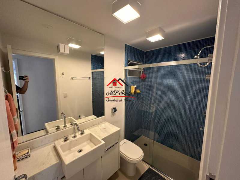 281_G1740508007 - 10