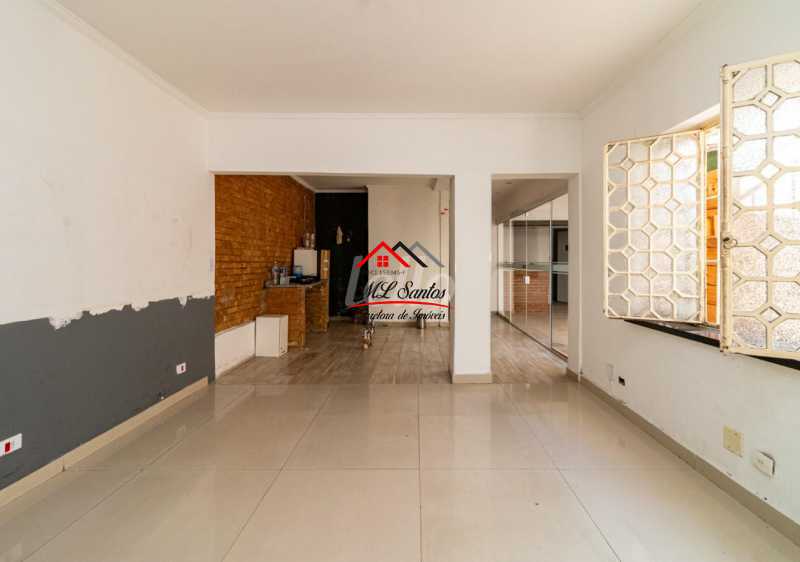 330_G1746549099 - 17