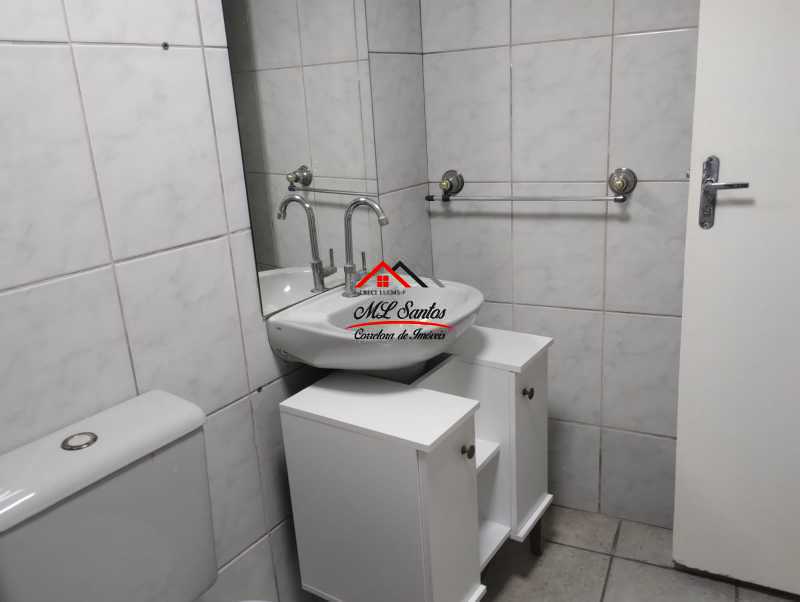 449_G1758030371 - 9