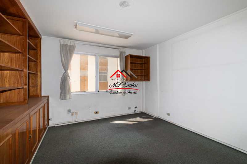 013-04bd2356-7ef3-4066-9853-c5 - 6