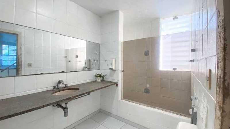 casa-com-4-quartos-a-venda-276 - 19