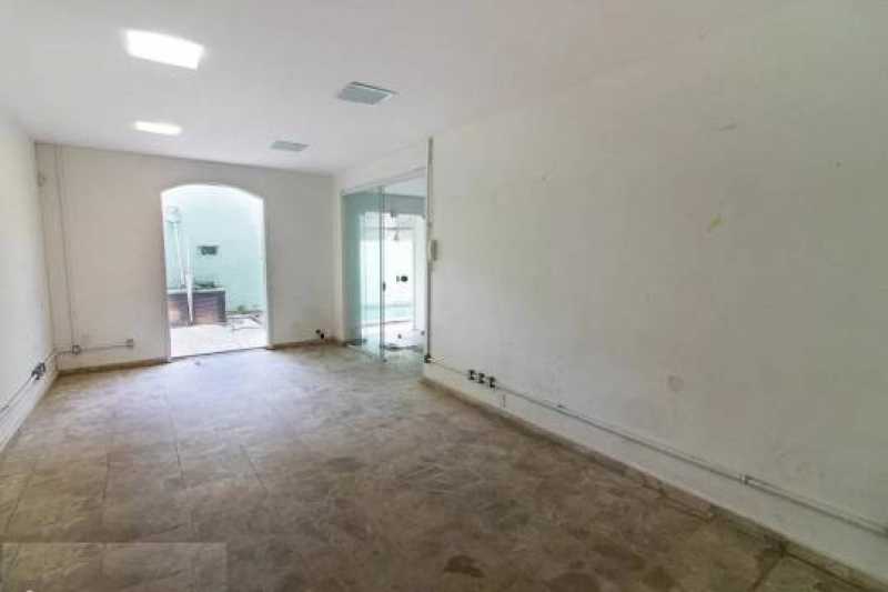 casa-com-6-quartos-a-venda-276 - 7