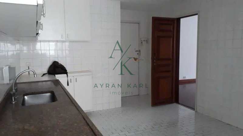 WhatsApp Image 2025-02-06 at 1 - 12