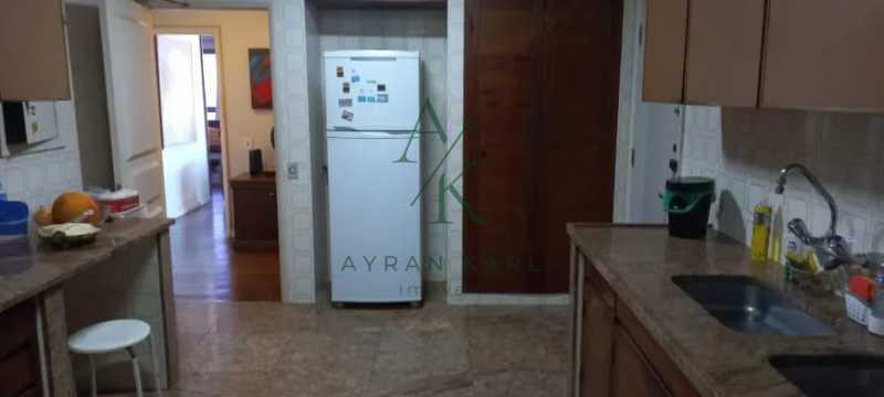 WhatsApp Image 2025-04-08 at 1 - 11