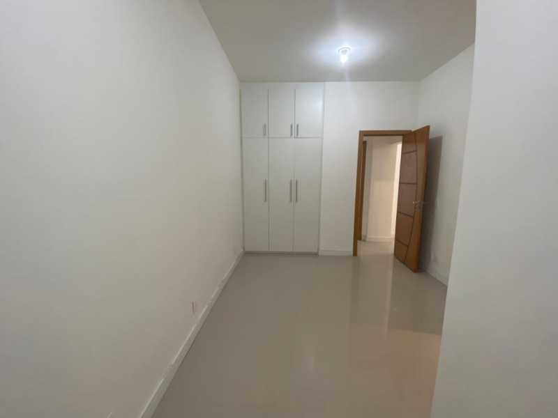 FOTO 15. - 15