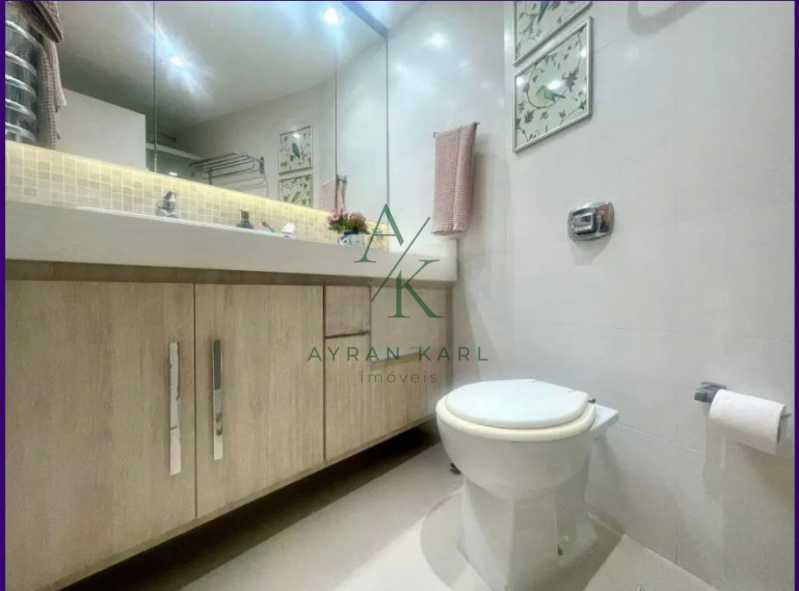 WhatsApp Image 2025-05-10 at 1 - 17